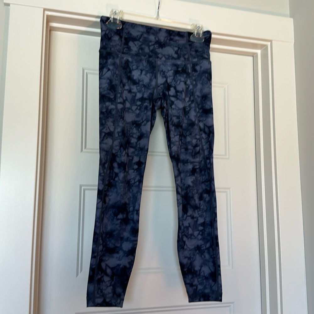 Athleta tie dye high waist crop legging S